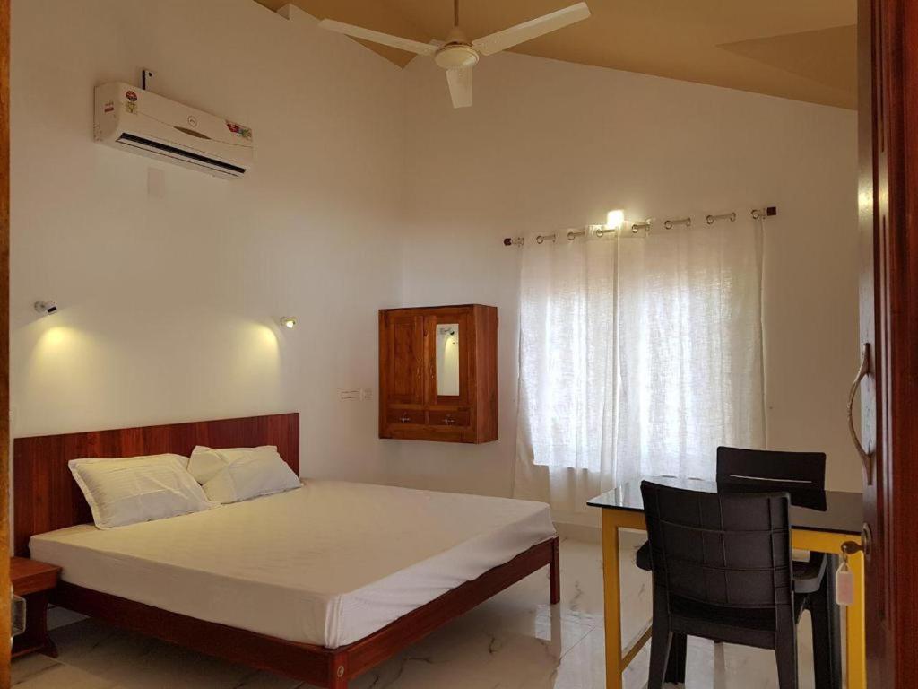 Kizhunna Rock Beach House Kannur Exteriör bild