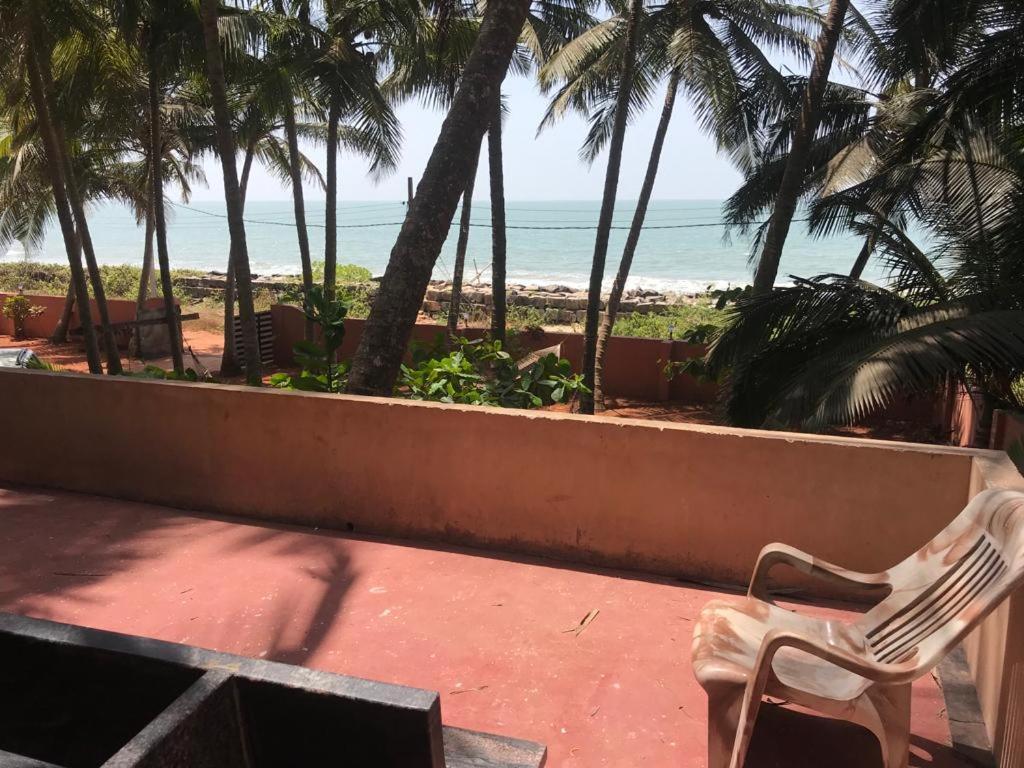 Kizhunna Rock Beach House Kannur Exteriör bild