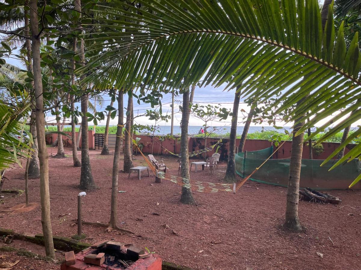 Kizhunna Rock Beach House Kannur Exteriör bild