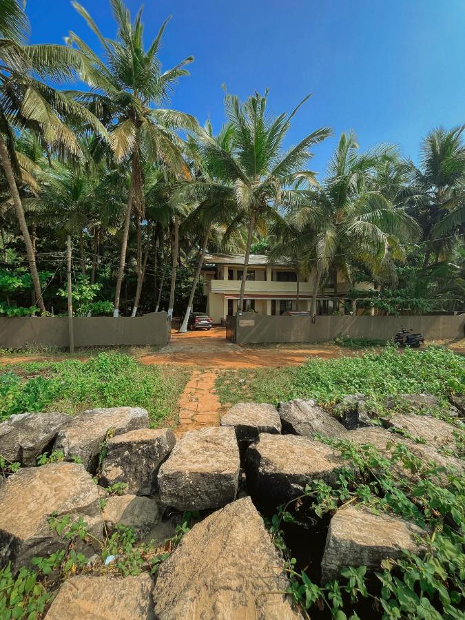 Kizhunna Rock Beach House Kannur Exteriör bild